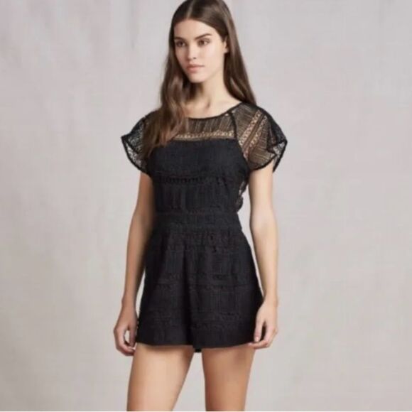 COPY - Revolve Tularosa Brynn Lace Romper Open Back Short Length Black Size S - Picture 1 of 14